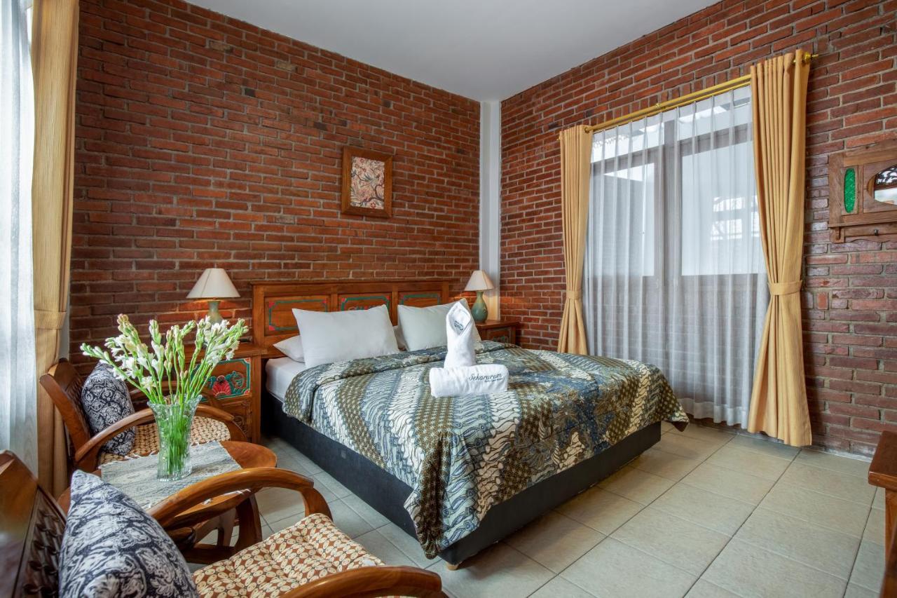 בנדונג Sekararum Butik Syariah Guesthouse מראה חיצוני תמונה