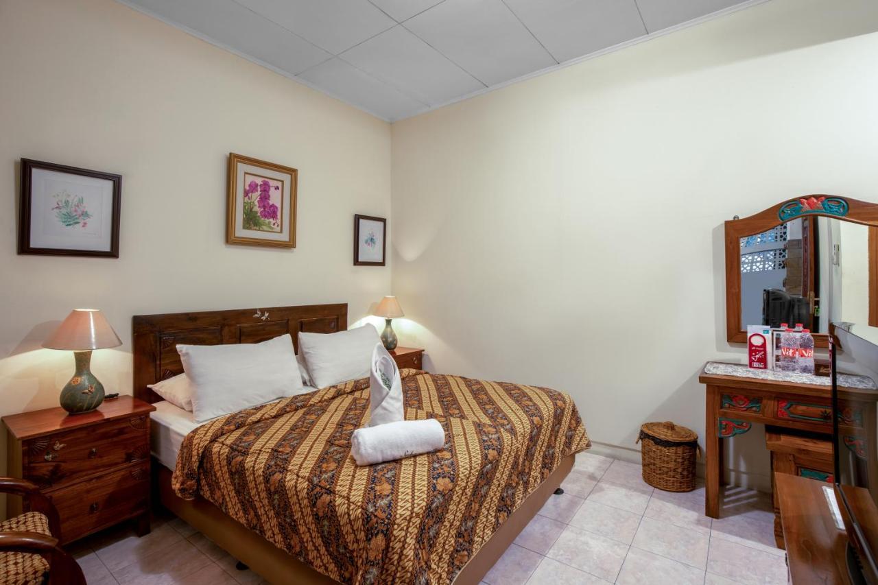 בנדונג Sekararum Butik Syariah Guesthouse מראה חיצוני תמונה