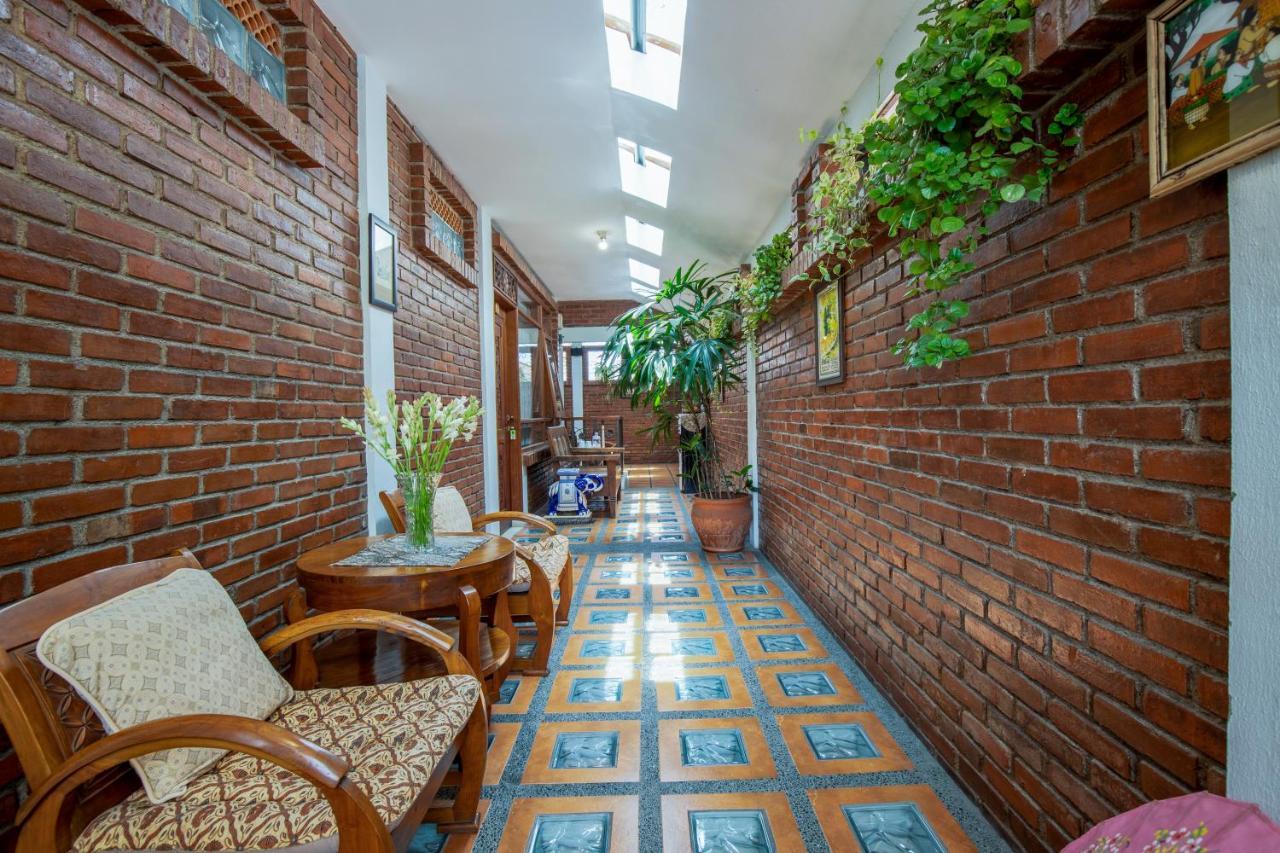 בנדונג Sekararum Butik Syariah Guesthouse מראה חיצוני תמונה