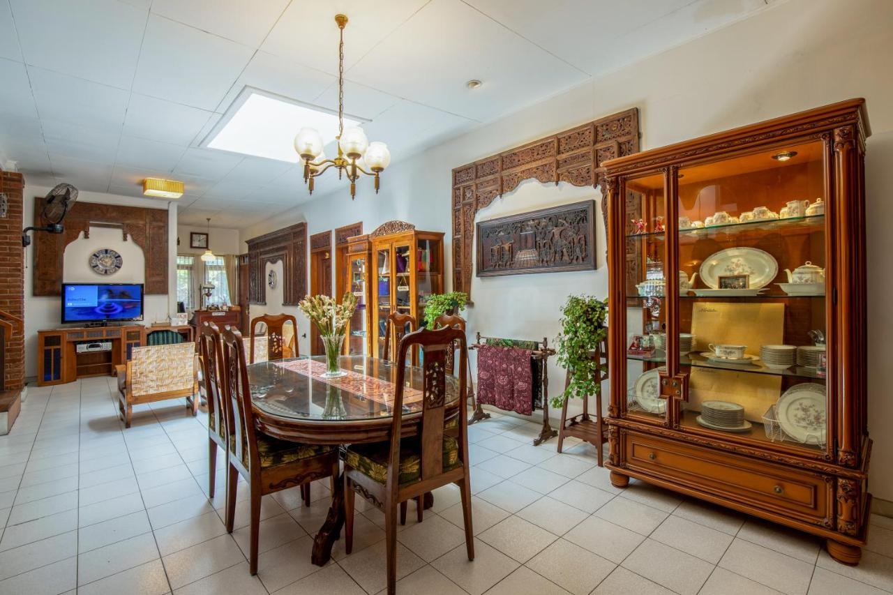 בנדונג Sekararum Butik Syariah Guesthouse מראה חיצוני תמונה