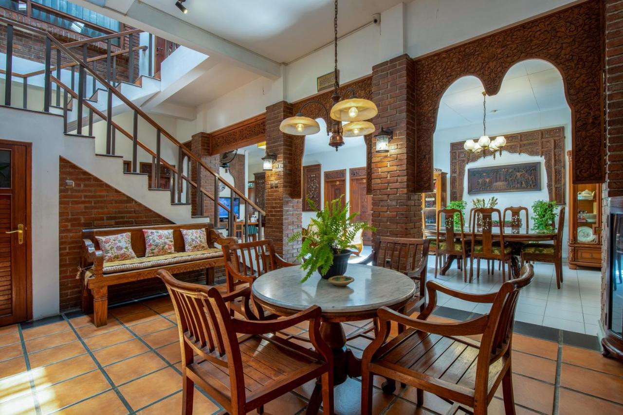 בנדונג Sekararum Butik Syariah Guesthouse מראה חיצוני תמונה