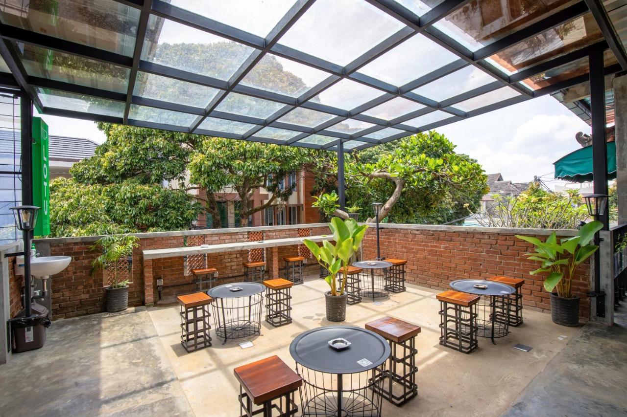 בנדונג Sekararum Butik Syariah Guesthouse מראה חיצוני תמונה